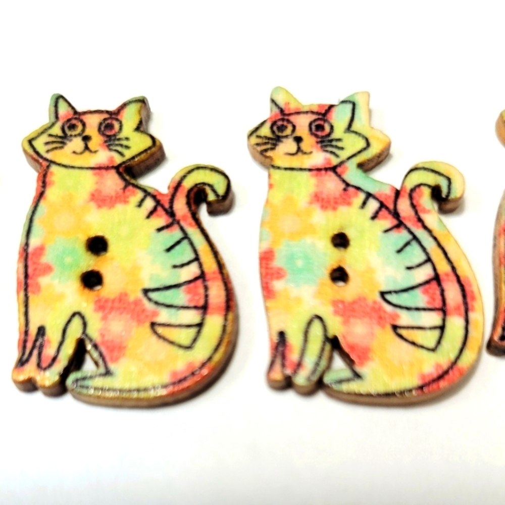 27 Wooden Buttons Cats